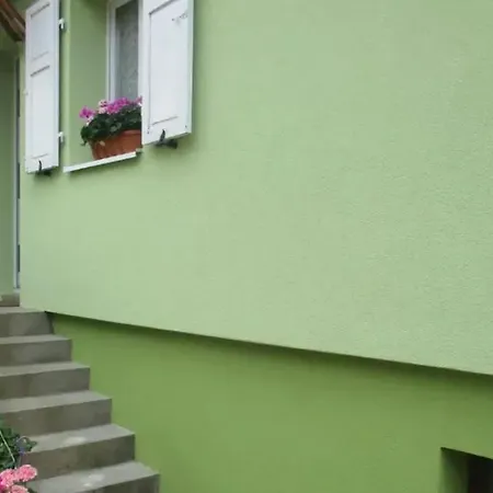 Lumineux à De 75 M² Avec 3 Appartamento Kutzenhausen